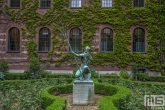 De binnentuin van het stadhuis in Rotterdam op de Coolsingel