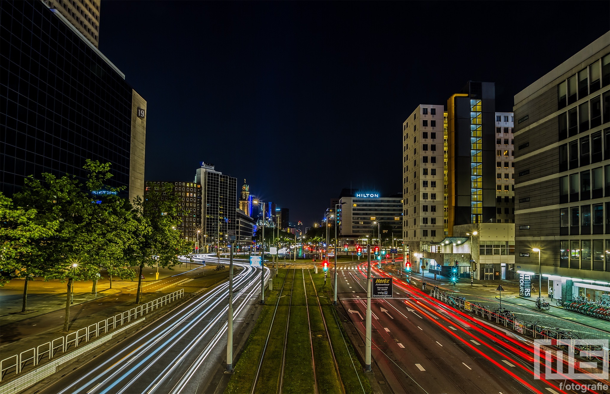 Het Hofplein in Rotterdam by Night