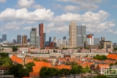 Te Koop | De skyline van Rotterdam Zuid met uitzicht op de wijk Tarwewijk