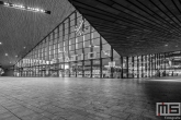 Te Koop | Het Centraal Station in Rotterdam by Night