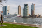 Te Koop | Het cruiseschip Aurora van P&O Cruises in Rotterdam