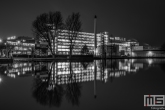 Te Koop | De Van Nelle Fabriek in Rotterdam by Night in zwart/wit
