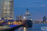 Het marineschip Zr. Ms. Rotterdam L800 aan de Cruise Terminal in Rotterdam by Night