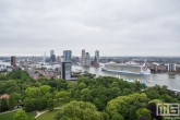 Te Koop | Het cruiseschip Harmony of the Seas gaat richting de Cruise Terminal in Rotterdam