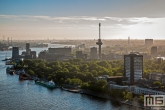 Te Koop | De Euromast in Rotterdam tijdens zonsopkomst