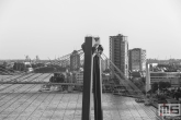 De pyloon van de Willemsbrug in Rotterdam