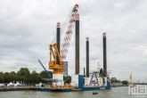 Het offshoreschip Aeolus van Van Oord tijdens de Wereldhavendagen in Rotterdam