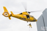 Te Koop | De SAR Helicoper tijdens een demo op de Wereldhavendagen in Rotterdam