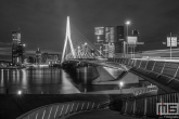 Te Koop | Het unieke uitzicht op de Erasmusbrug, Maastoren en De Rotterdam in Rotterdam by Night