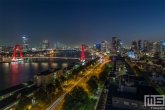 De skyline van Rotterdam met de Willemswerf, Witte Huis, Willemsbrug en de Oudehaven