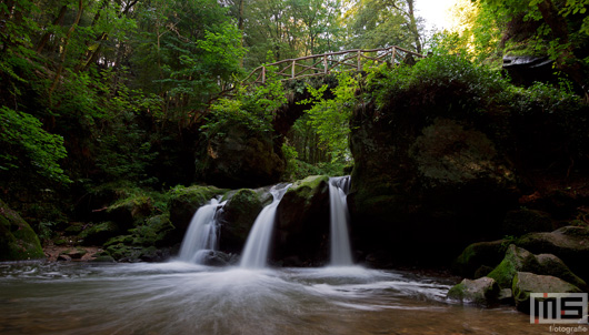 De Schiessentumpel in Mullerthal in Luxemburg | Cover Small