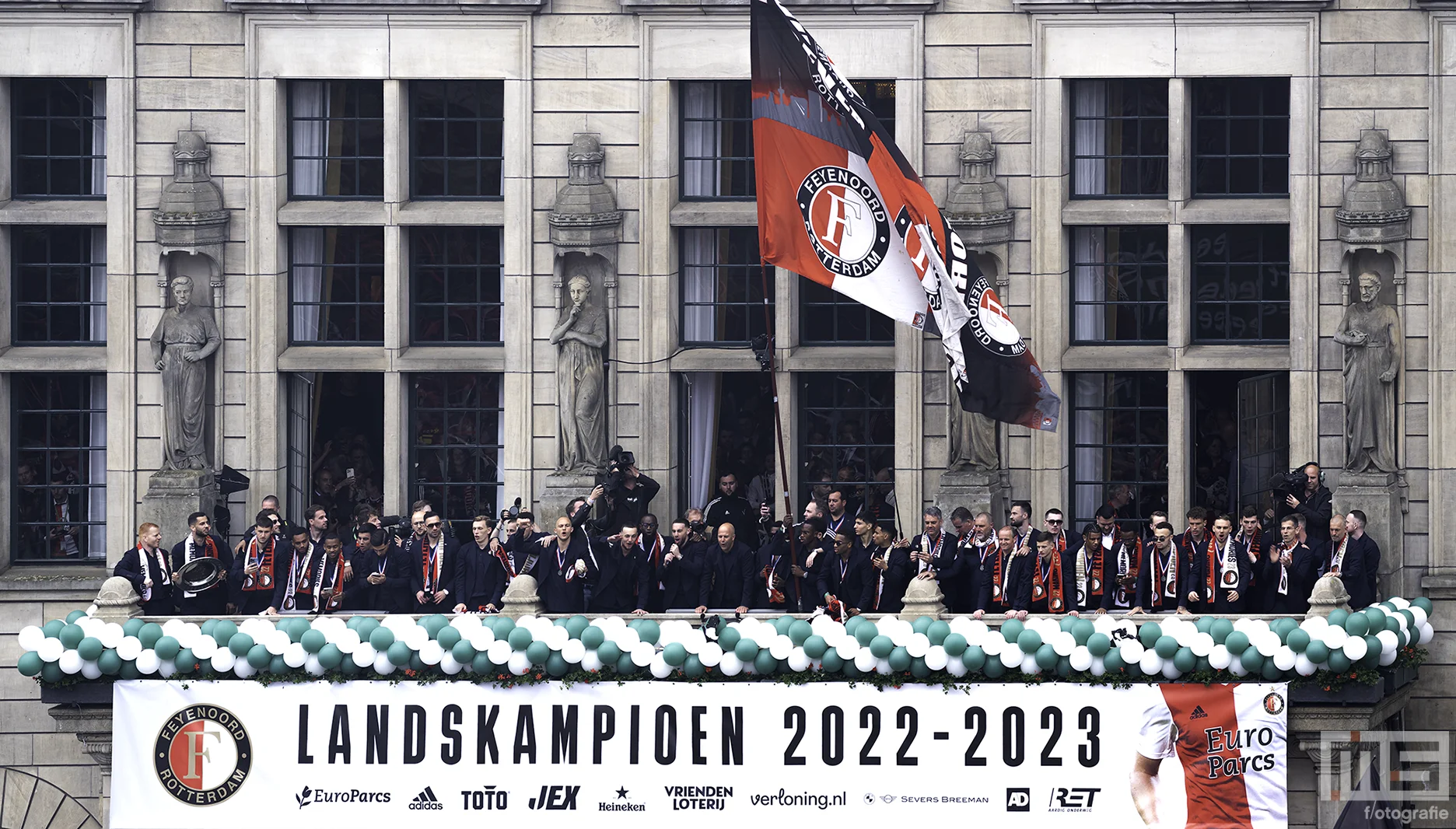Kampioen Feyenoord gehuldigd op de Coolsingel in Rotterdam | Cover