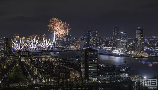 Gelukkig Nieuwjaar! Het Nationale Vuurwerk Rotterdam 2024 | Cover Small